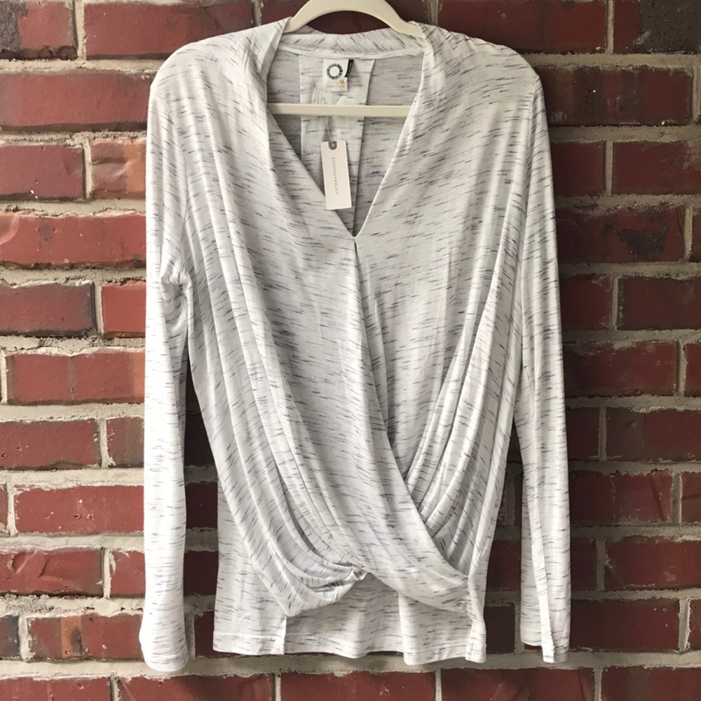Anthropologie Akemi and Kin top , with tag, size M